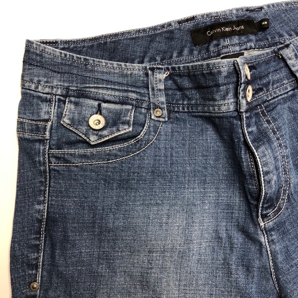 Calvin Klein Jeans High Rise Stretch Cropped Jeans - Picture 10 of 16